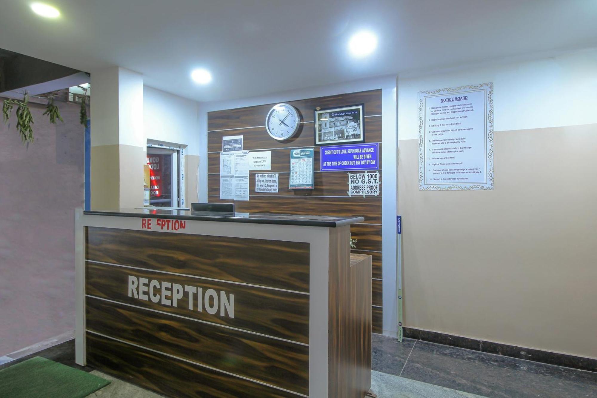 Spot On 81775 Mohit Gokul Lodge New Luxury Room'S Near Secunderabad Railway Station Lalaguda Ngoại thất bức ảnh